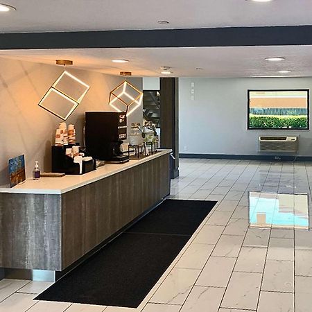 Rodeway Inn Sacramento-University Area エクステリア 写真