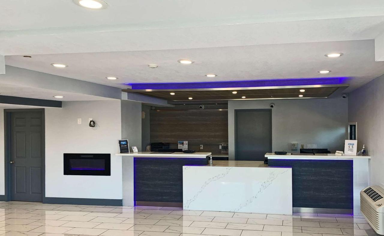 Rodeway Inn Sacramento-University Area エクステリア 写真