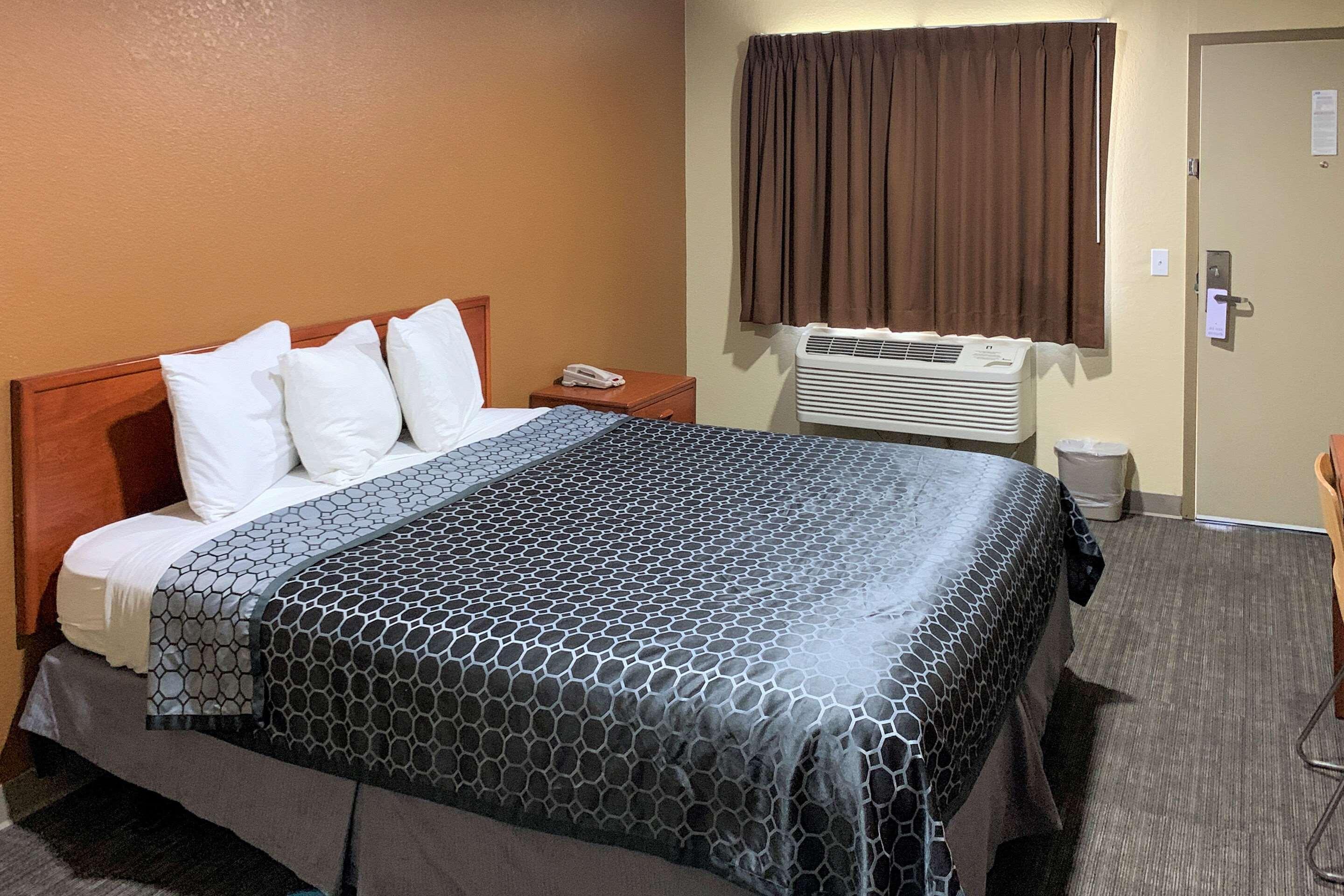 Rodeway Inn Sacramento-University Area エクステリア 写真