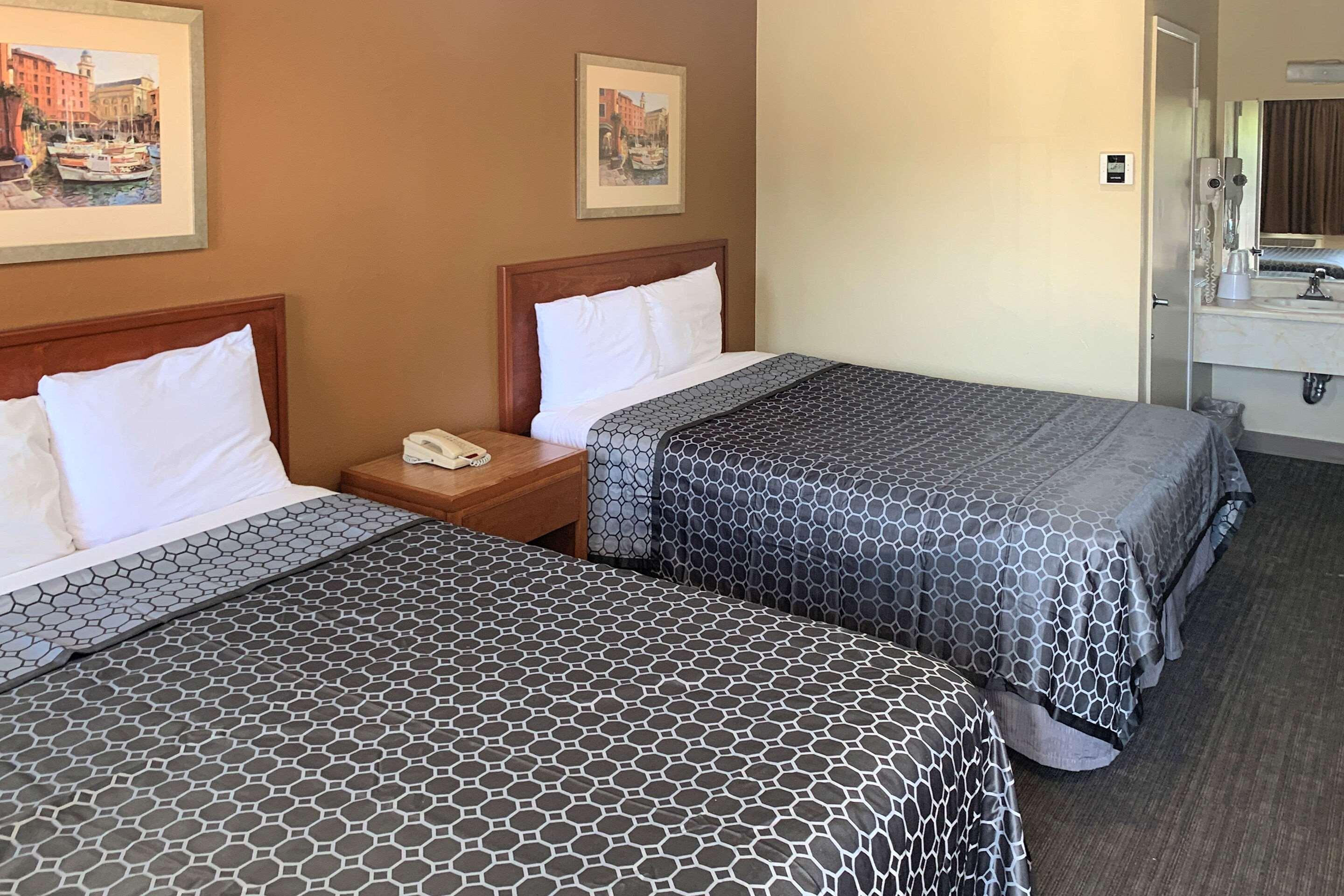 Rodeway Inn Sacramento-University Area エクステリア 写真