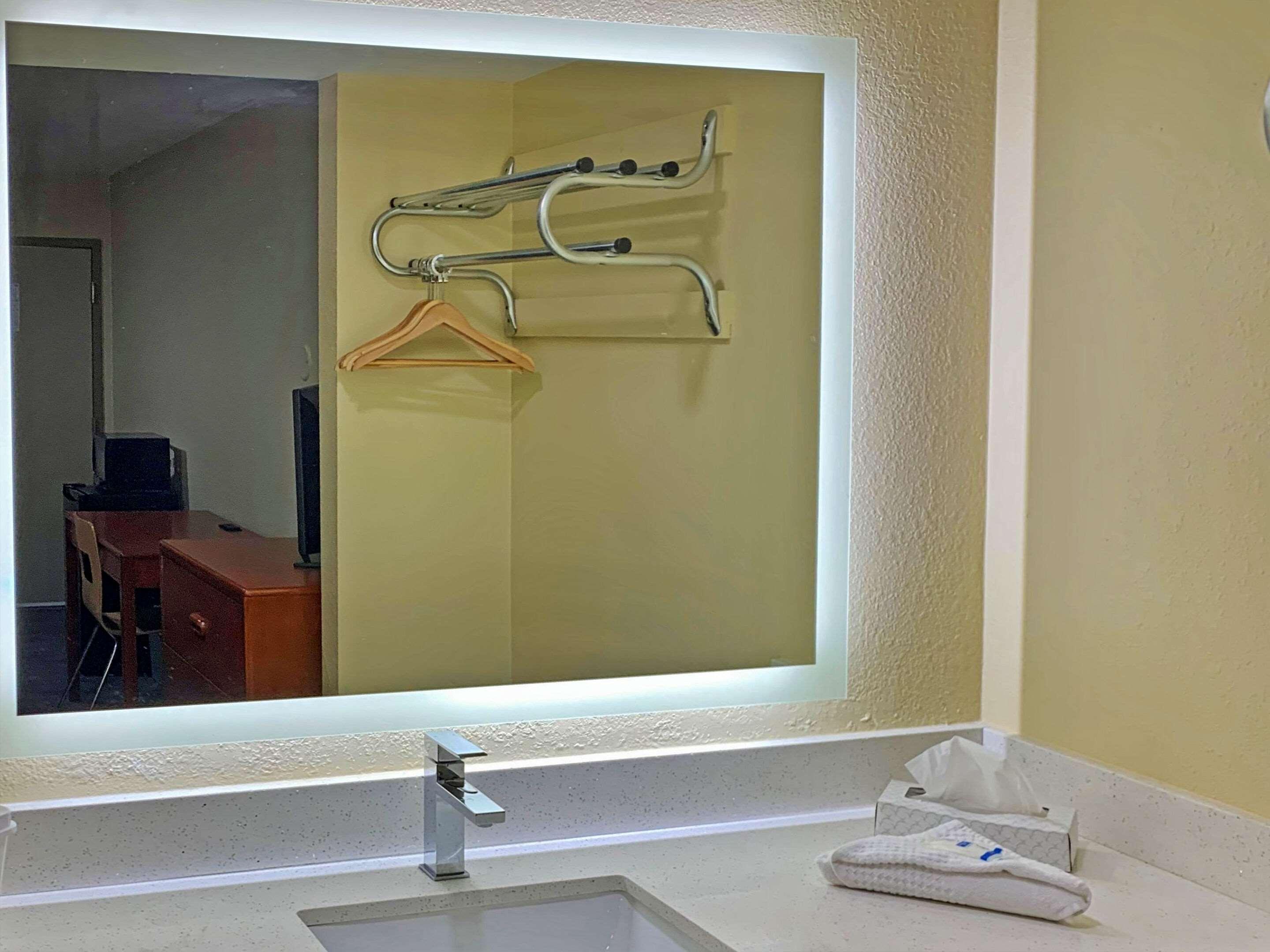 Rodeway Inn Sacramento-University Area エクステリア 写真