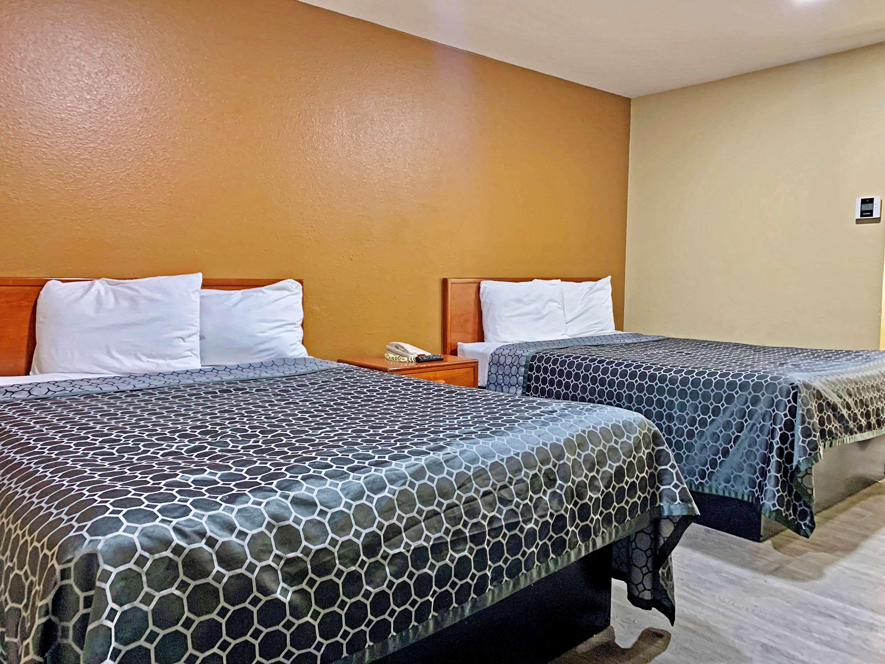 Rodeway Inn Sacramento-University Area エクステリア 写真