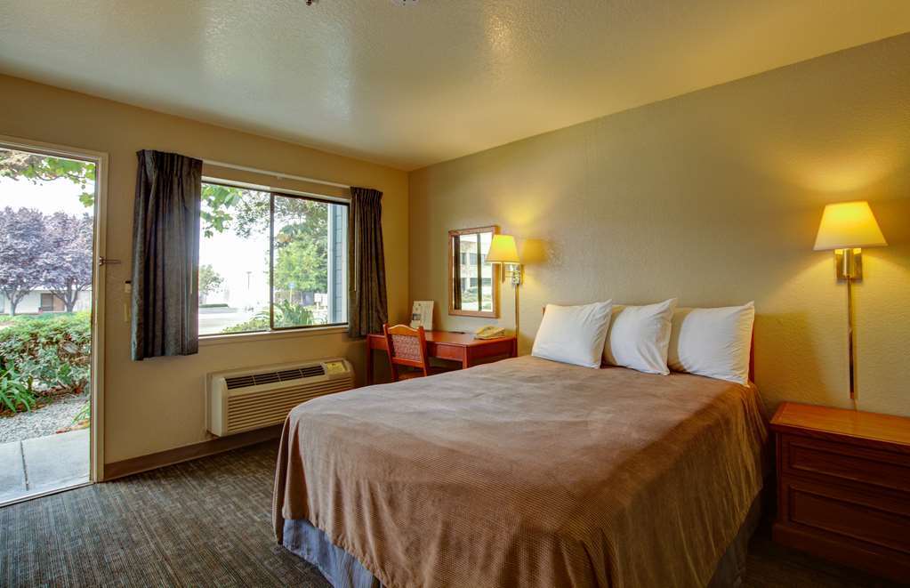 Rodeway Inn Sacramento-University Area 部屋 写真